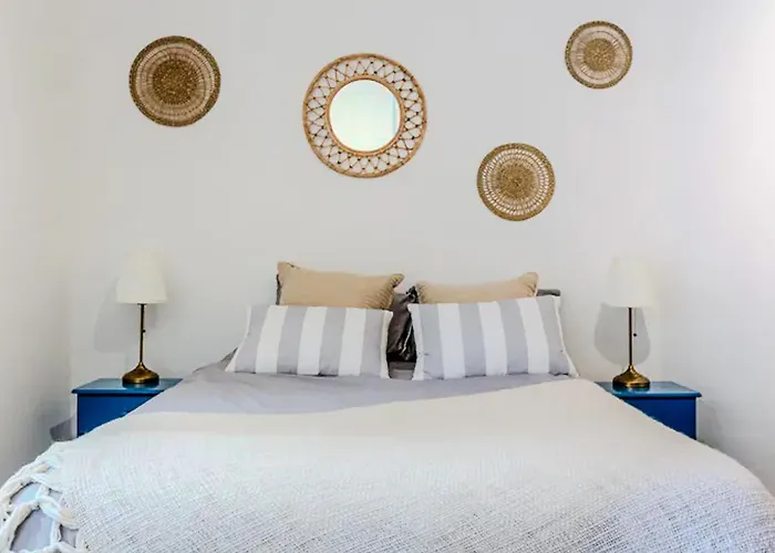 Notting Hill Apartments In Perfect Location