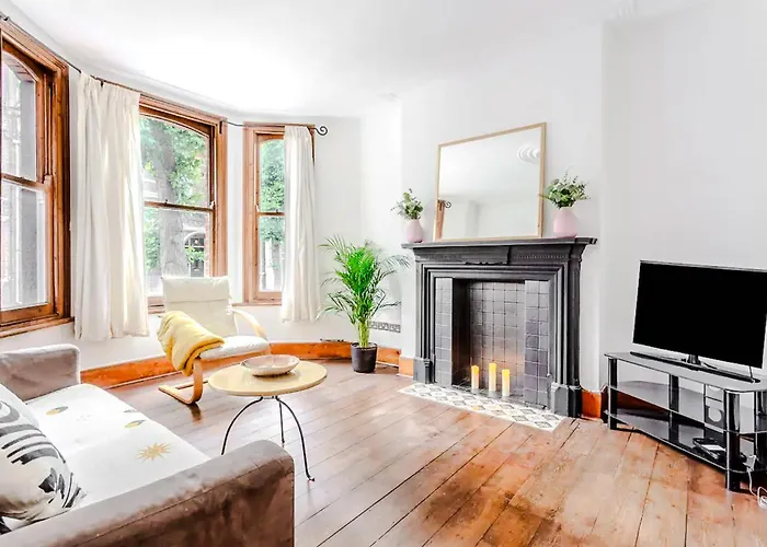 Notting Hill Apartments In Perfect Location